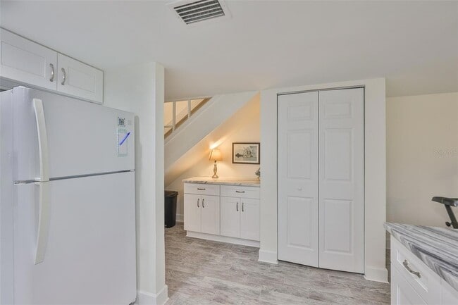 Building Photo - 1028 Apollo Beach Blvd