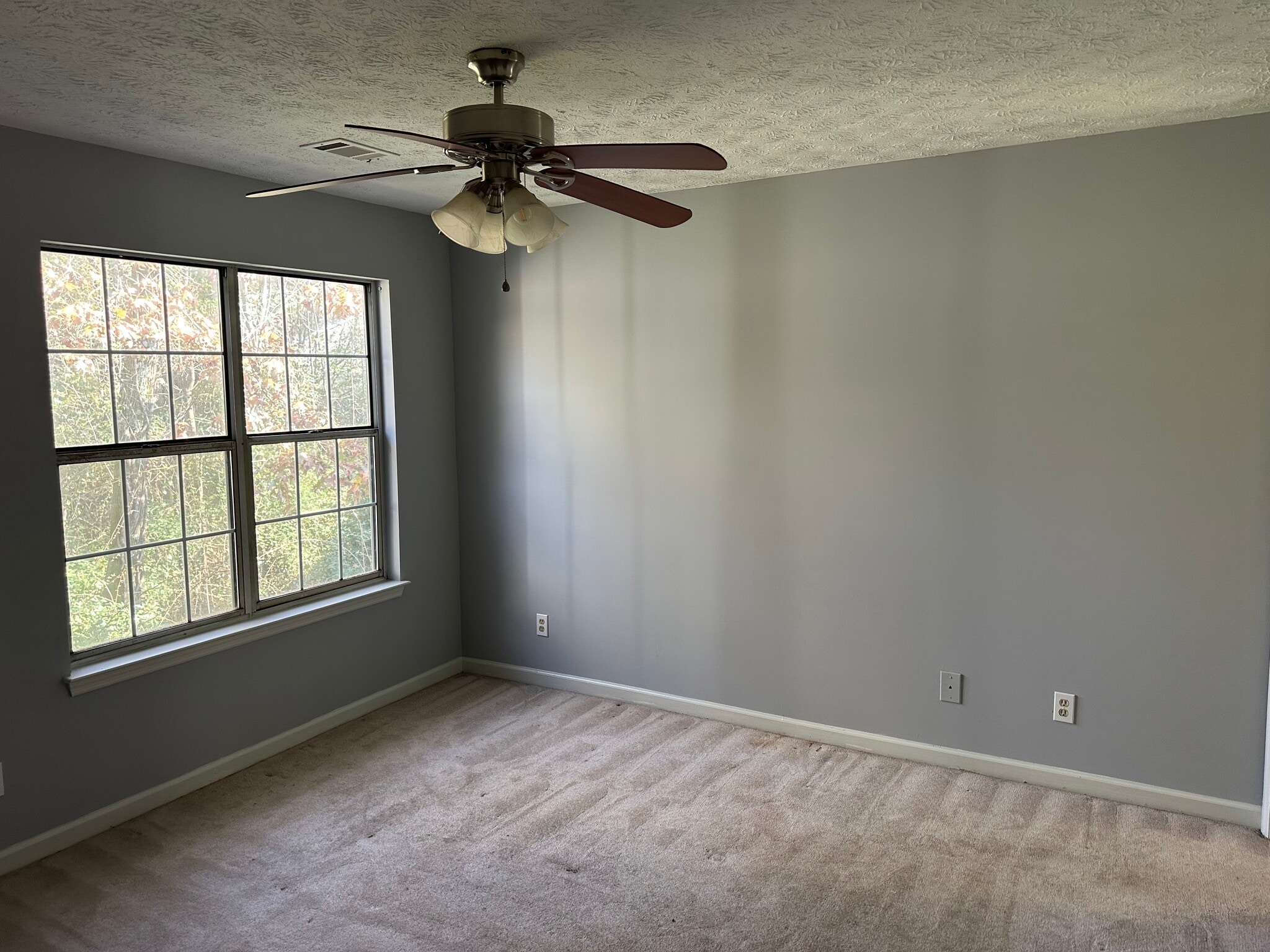 Building Photo - 1057 Rock Creek Ln