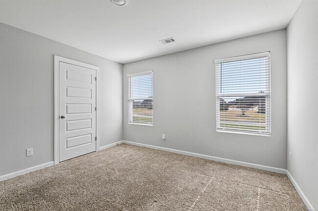 Building Photo - 5619 Wyatt Ct