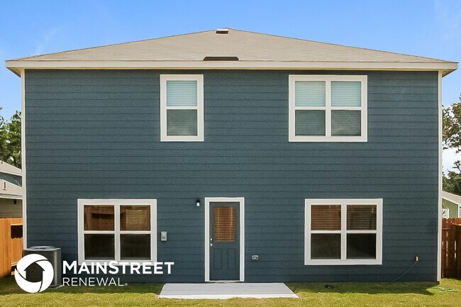 Building Photo - 23028 Bellini Dr