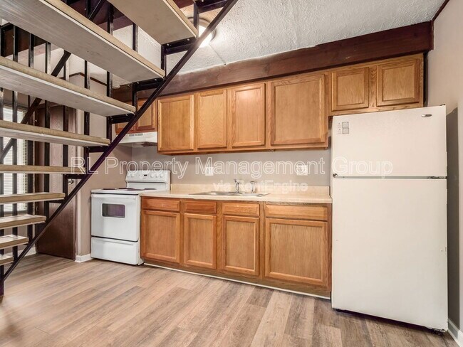 Building Photo - 4923 Myers Rd