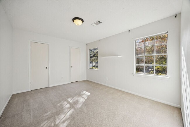 Building Photo - 12826 Westmere Dr