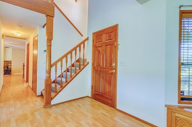 Building Photo - Beautiful Westside Oak Harbor Home Near Sunset Beach – 3 Bed + Bonus Room