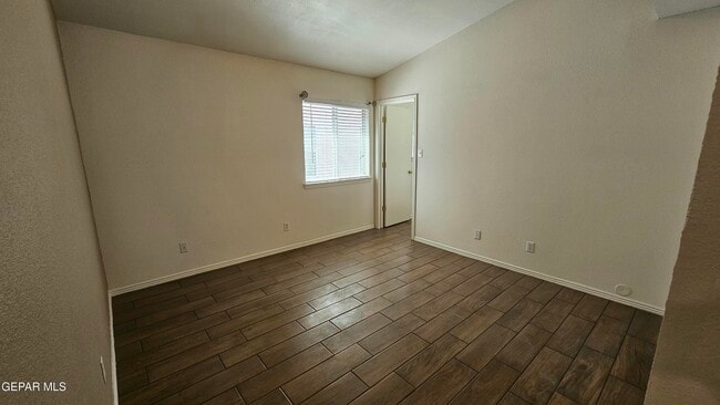 Building Photo - 12372 Tierra Canada Dr
