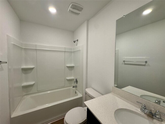 Building Photo - 512 Gabbro Gdns