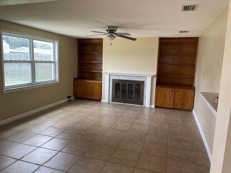 Building Photo - 9931 56th St N