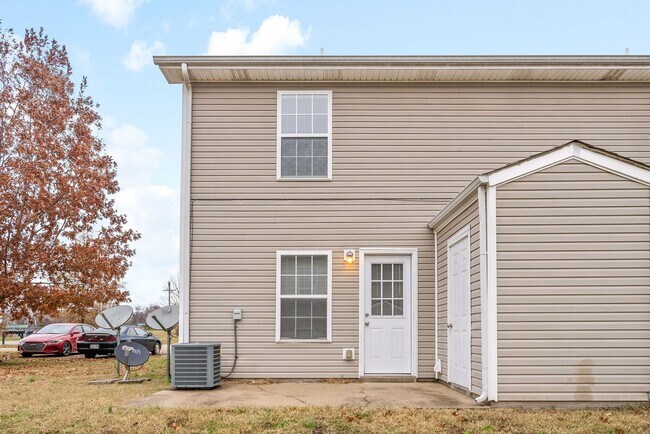 Building Photo - 249 Executive Ave