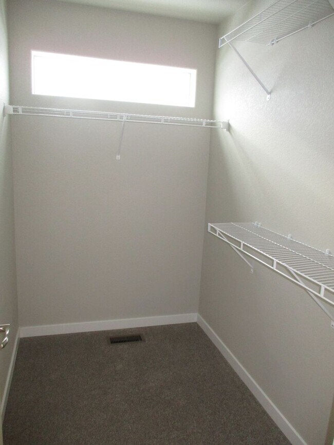 Building Photo - 3 Bed, 2.5 Bath Home in Berthoud - Built 2024 - 2-Car Garage, Home is facing the Mountains