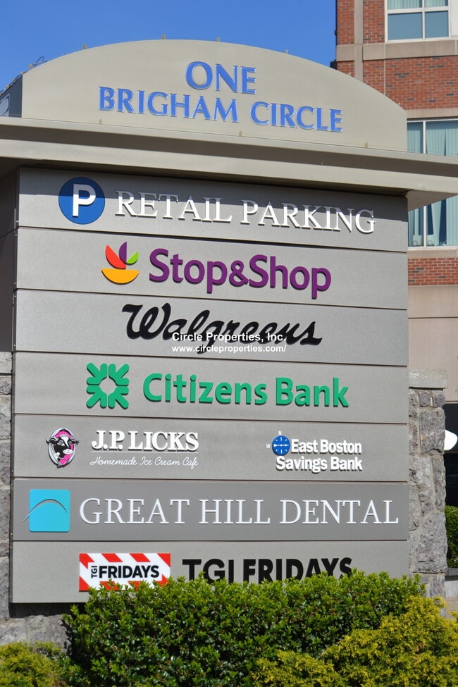 Building Photo - 1611 Tremont St