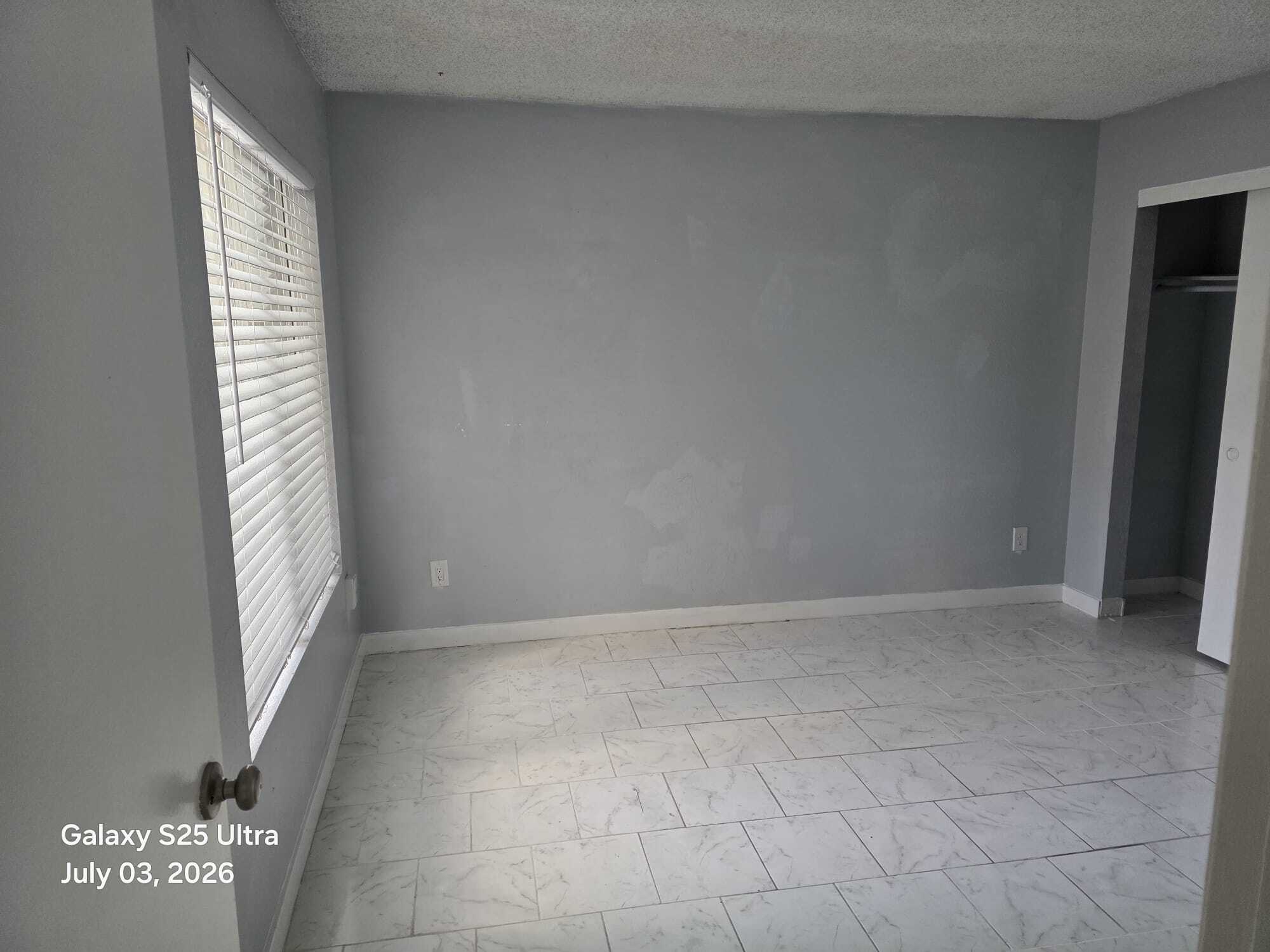 Building Photo - 6560 College Grove Dr