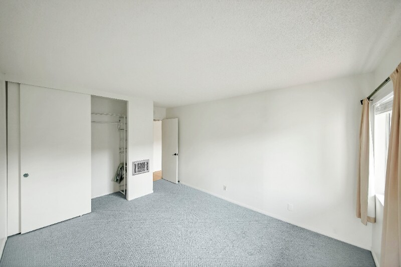 Building Photo - 47 Dearborn Pl