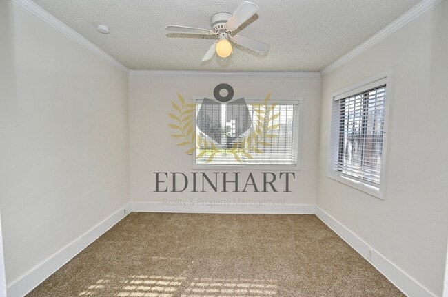 Building Photo - 630 E Dudley Ave