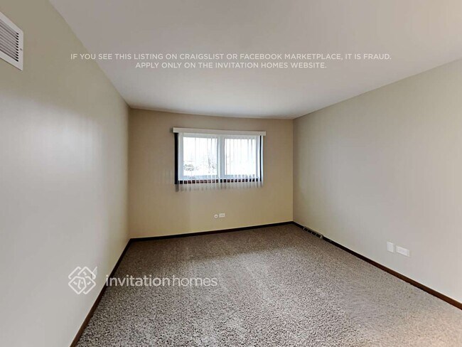 Building Photo - 7526 Cashew Dr