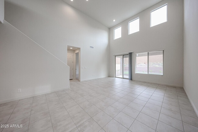 Building Photo - 7072 W Oberlin Wy