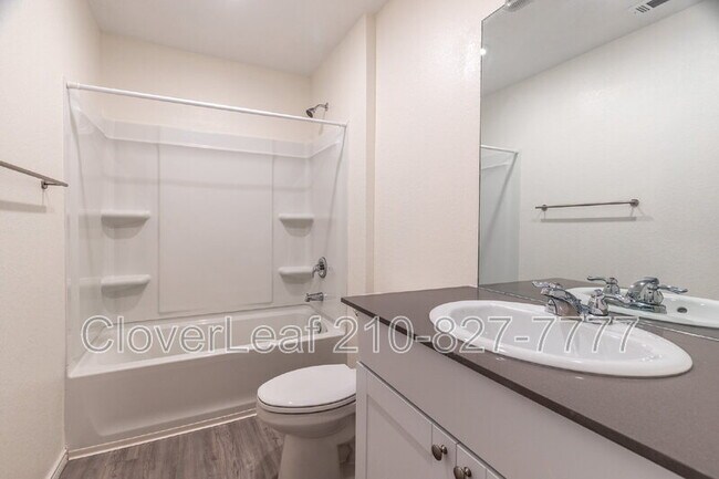 Building Photo - 12922 Sage Turn