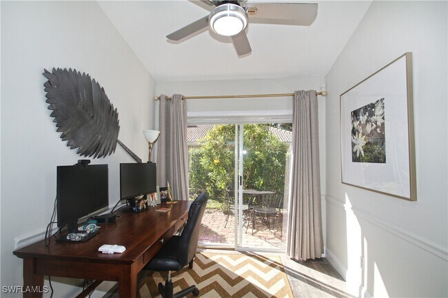 Building Photo - 370 Emerald Bay Cir