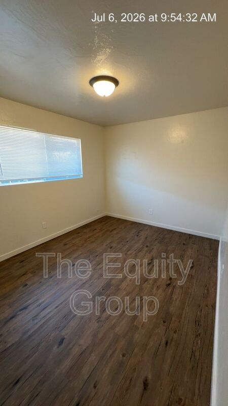 Building Photo - 620 N Blackstone St