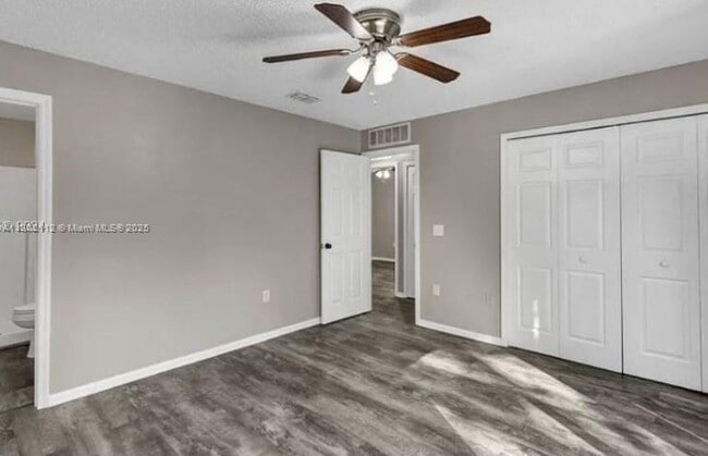 Building Photo - 2210 Whispering Trails Dr