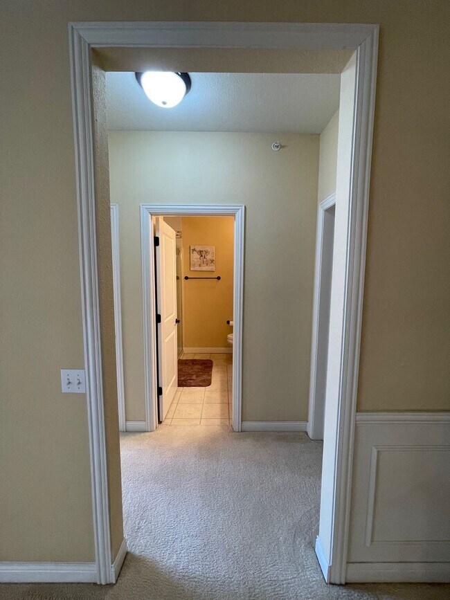 Building Photo - Fully-Furnished 3 Bedroom Condo in Smithton Crossing - Perfect for Traveling Professionals!