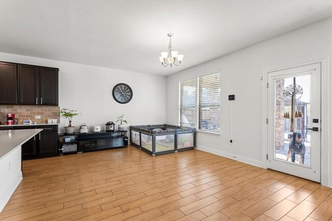 Building Photo - 6713 Ondantra Bnd