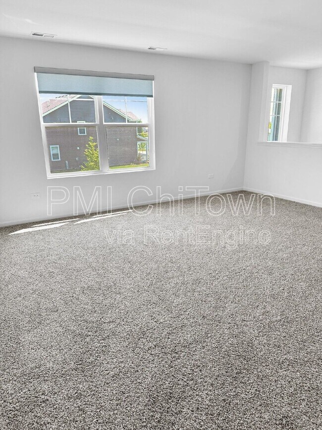 Building Photo - 765 Kentshire Cir