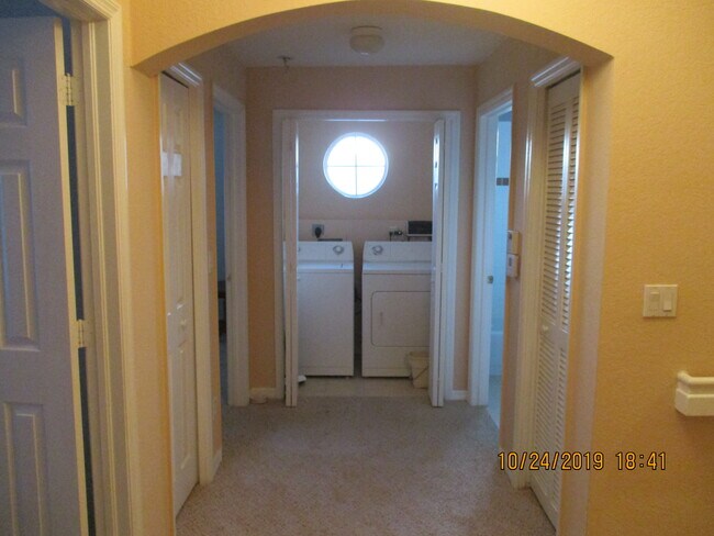 Building Photo - 6878 Sterling Greens Ct