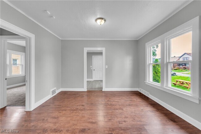 Building Photo - 4723 E 94th St