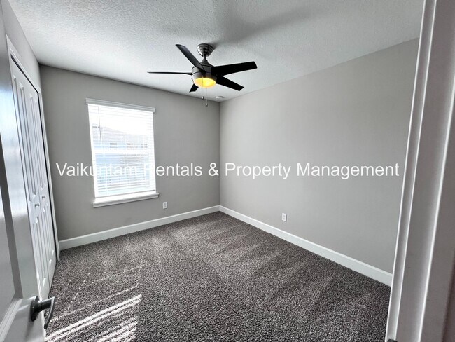 Building Photo - 1421 Captiva Cv