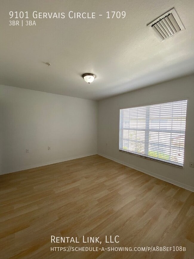 Building Photo - 9101 Gervais Cir