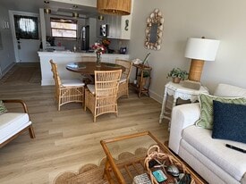 Building Photo - 325 N Causeway