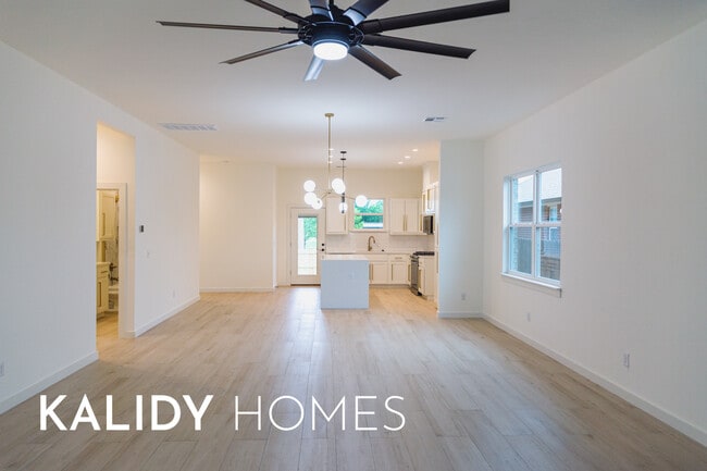 Building Photo - 509 Beechwood Way