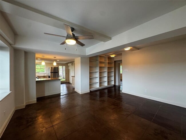 Building Photo - 1216 W 22nd St