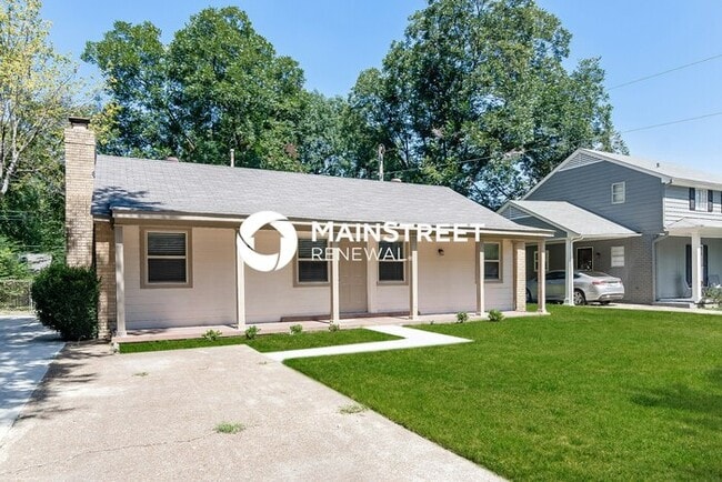 Building Photo - 3 Bedroom Pet-Friendly Home in Memphis, TN with Main Street Renewal