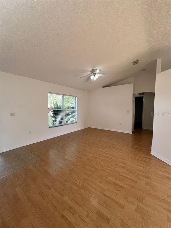 Building Photo - 9 Bolling Ln