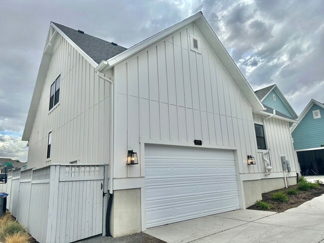 Building Photo - Capitola