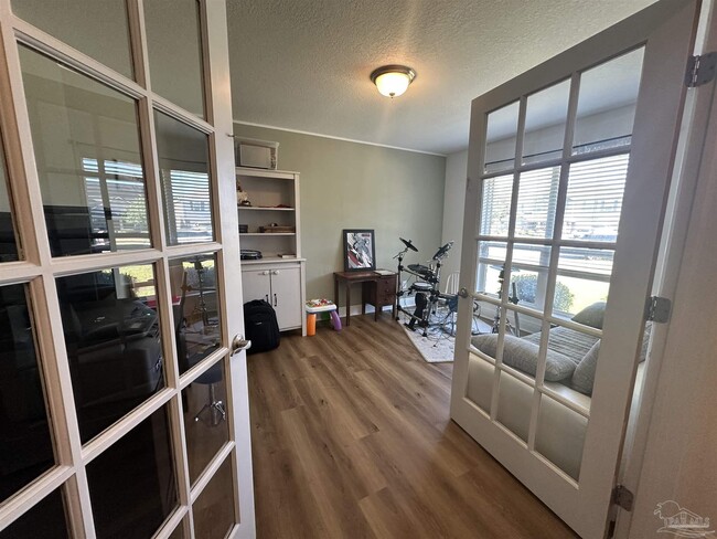 Building Photo - 8791 Prowler Ct