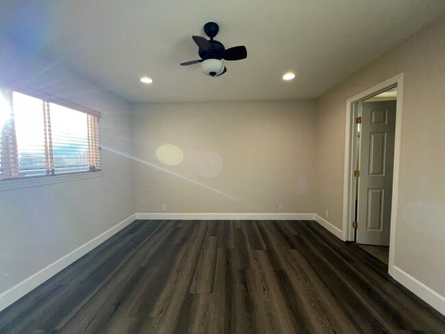 Building Photo - Beautifully remodeled one story house in Blossom Valley! $4700