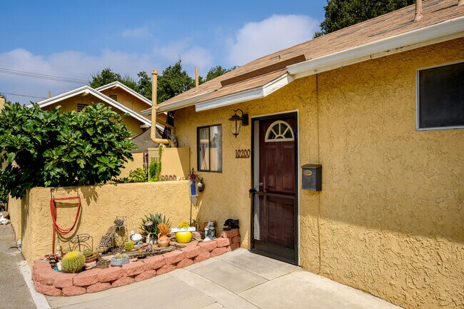 Building Photo - 10202 Mount Gleason Ave