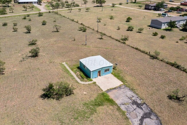 Building Photo - 10401 Arlie Rd