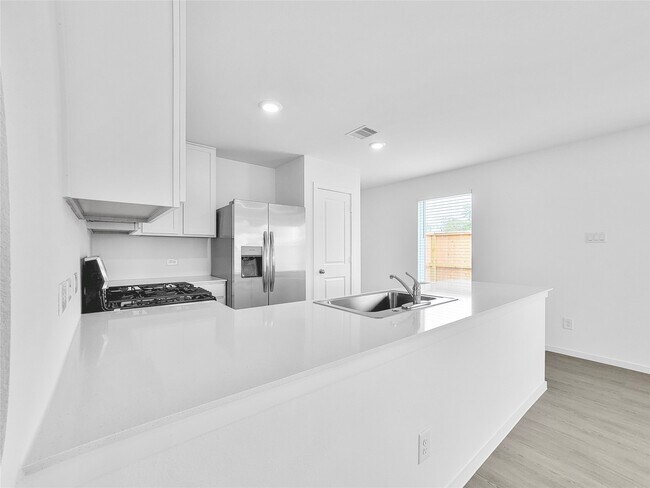 Building Photo - 1703 Green Warbler Ln