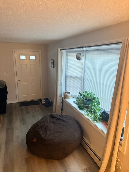 Building Photo - 30 Old Woods Rd