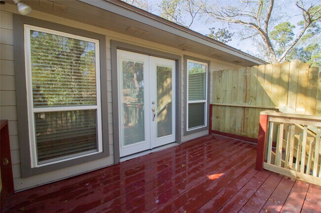 Building Photo - 7 Woody Creek Dr