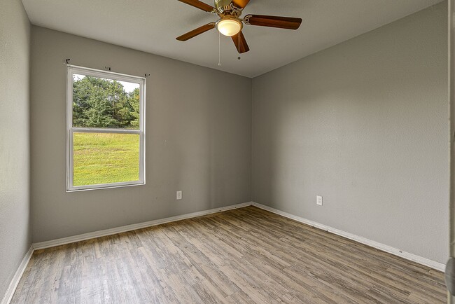 Building Photo - 2533 Judes Ct