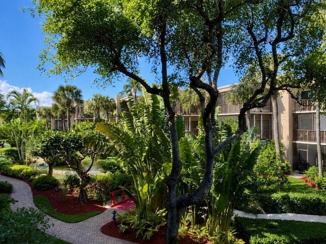 Building Photo - 3605 S Ocean Blvd