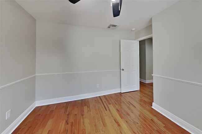 Building Photo - 29402 Legends Hill Dr