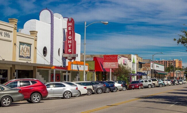 Building Photo - 2626 Couch St
