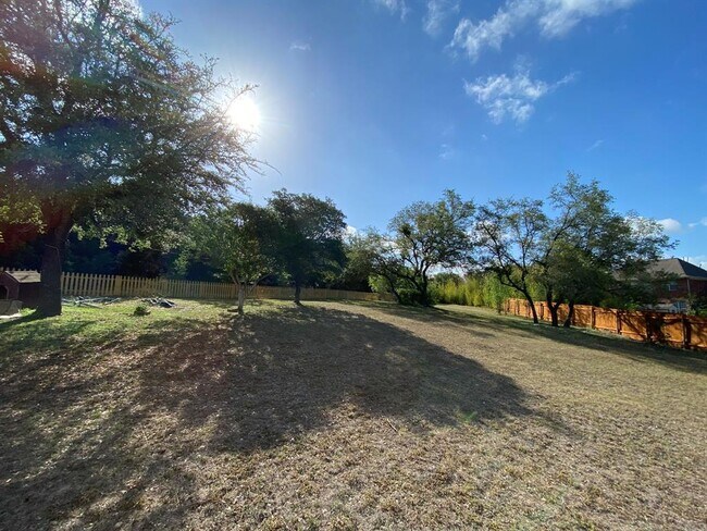 Building Photo - 8800 Rattlebush Cove