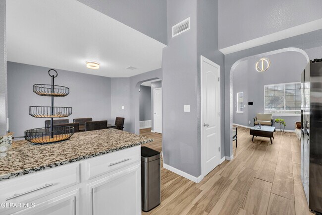 Building Photo - 7324 Tannery Way
