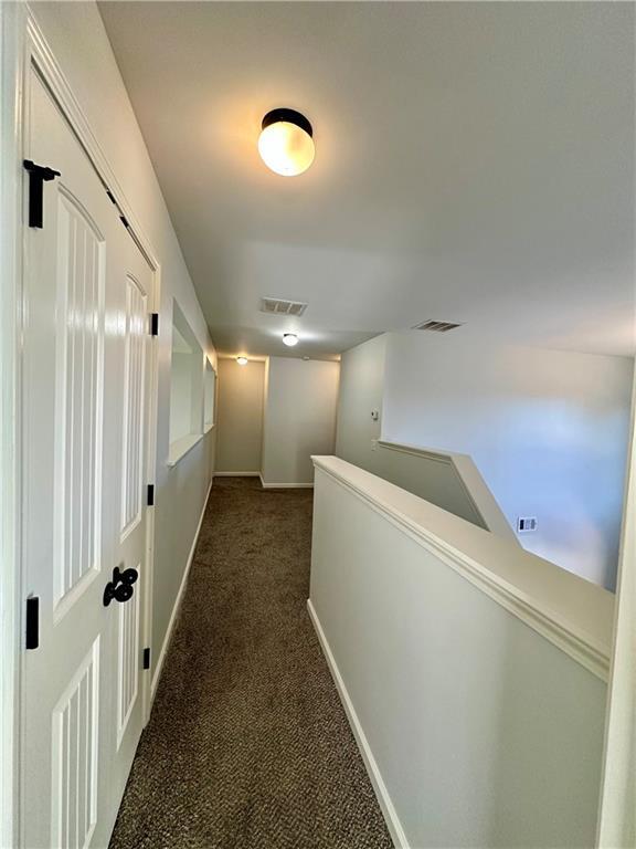 Building Photo - 712 Pinnacle Dr.
