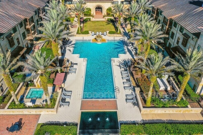 Building Photo - 965 Registry Blvd